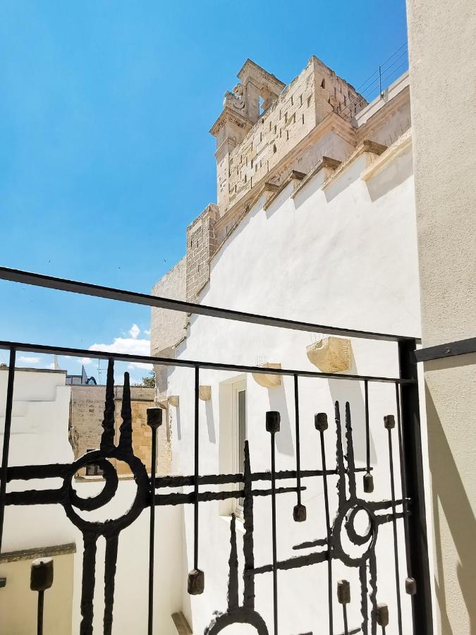 Bed and Breakfast Palazzo Charlie Lecce Exterior foto