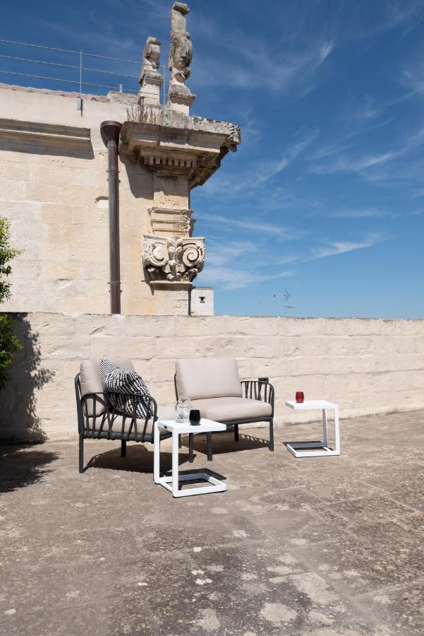 Bed and Breakfast Palazzo Charlie Lecce Exterior foto